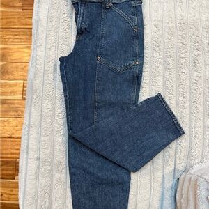 Old navy jeans size 14 OG straight tried on